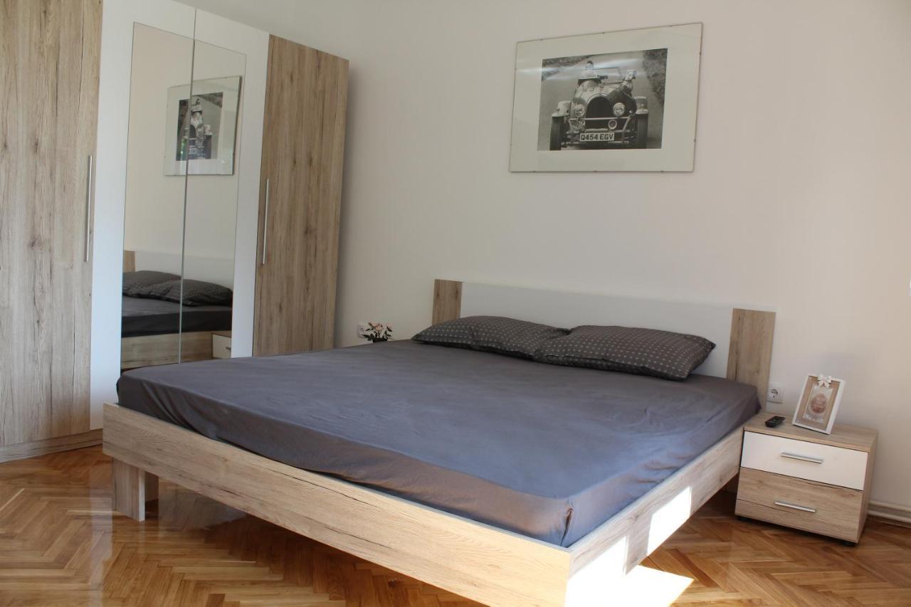 M Apartment Vrsac Exteriör bild