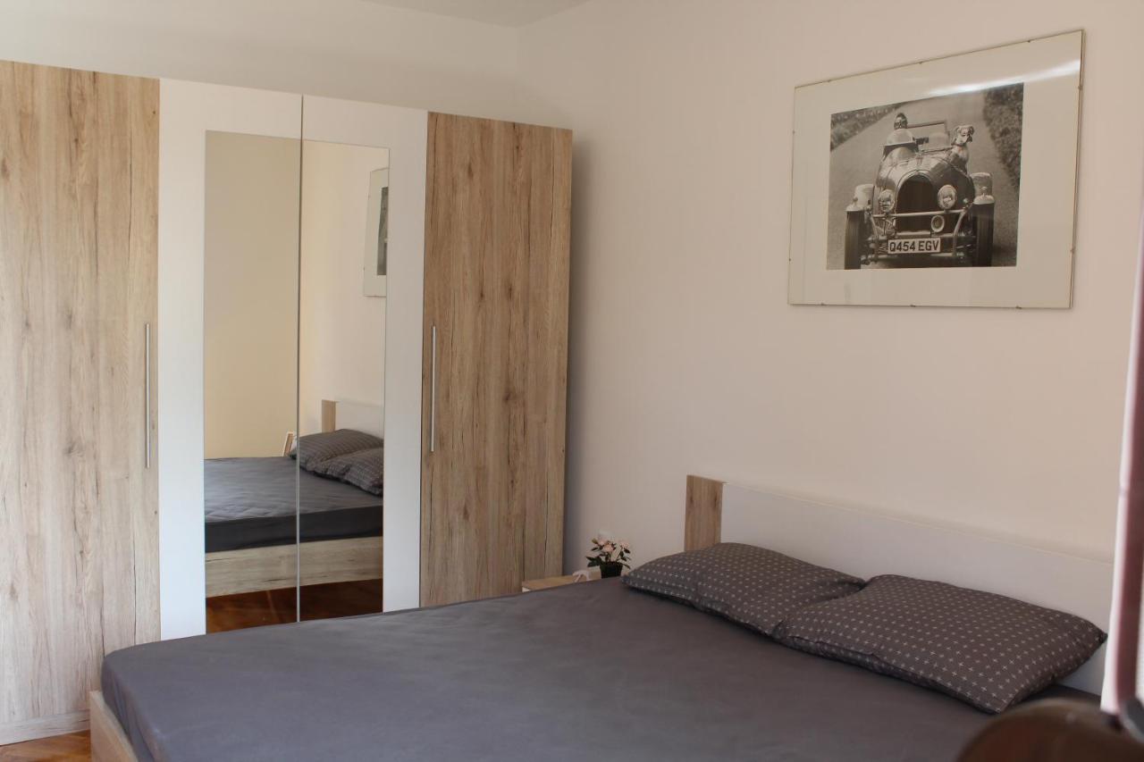 M Apartment Vrsac Exteriör bild